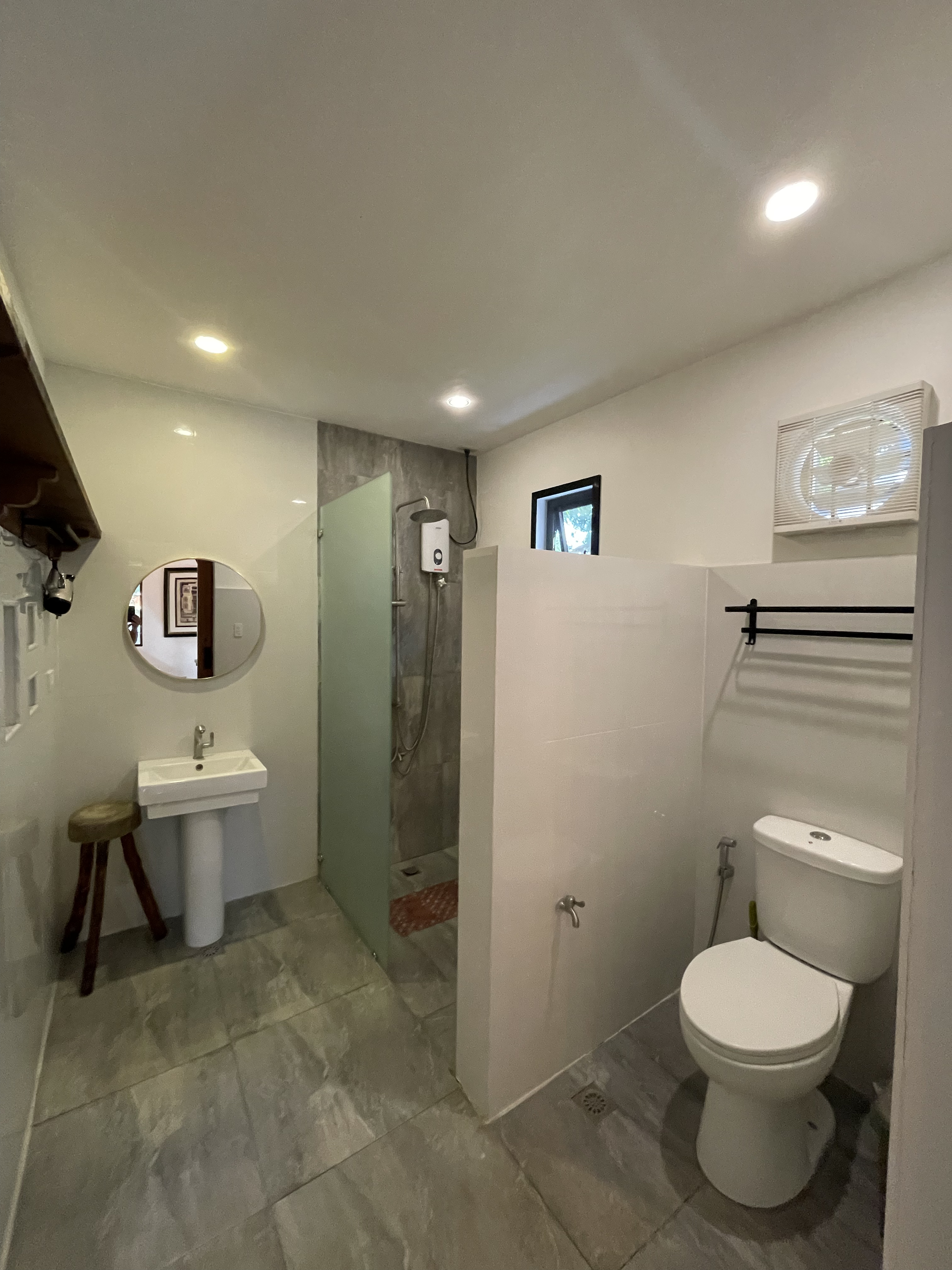 Modern Bathroom